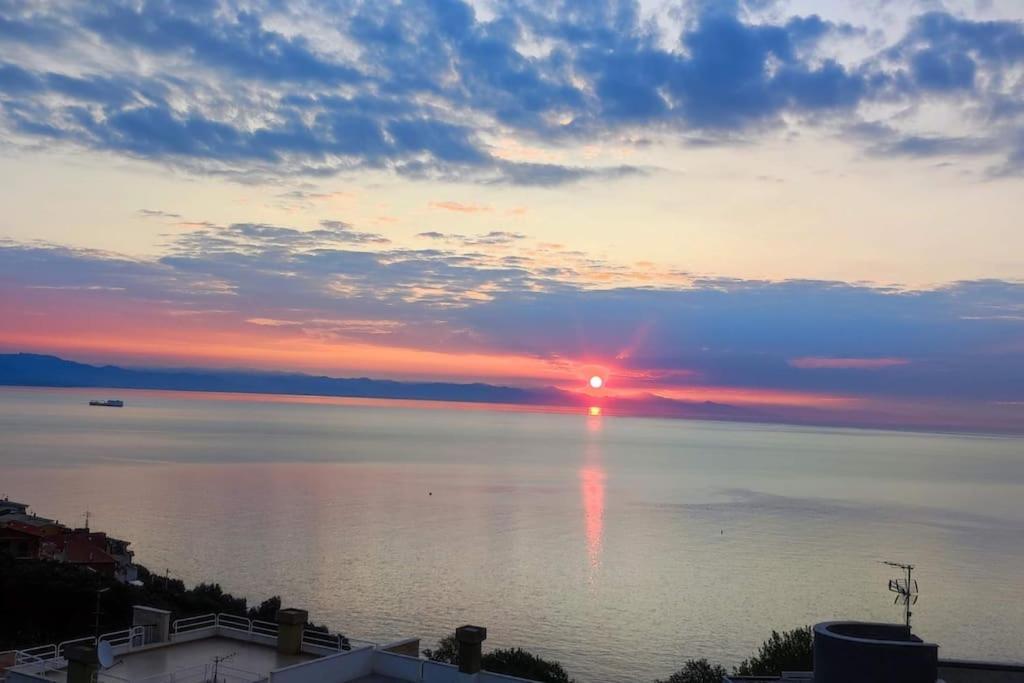 Free Parking Casa Cuma Apartment Bergeggi Exterior foto